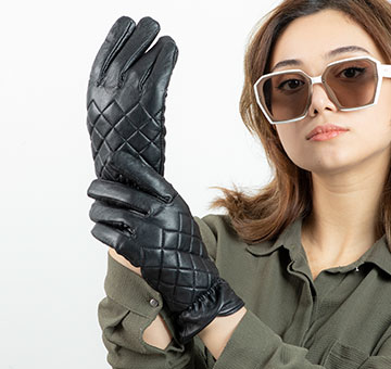 Fashion Gloves of Leather